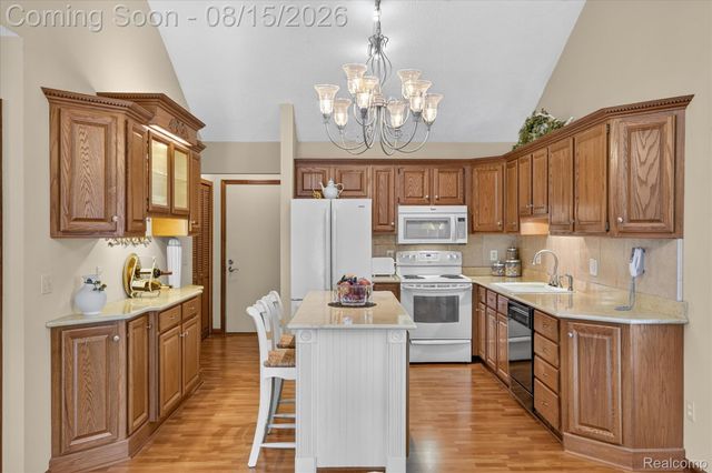2805 Coral, Brighton Township, MI 48114