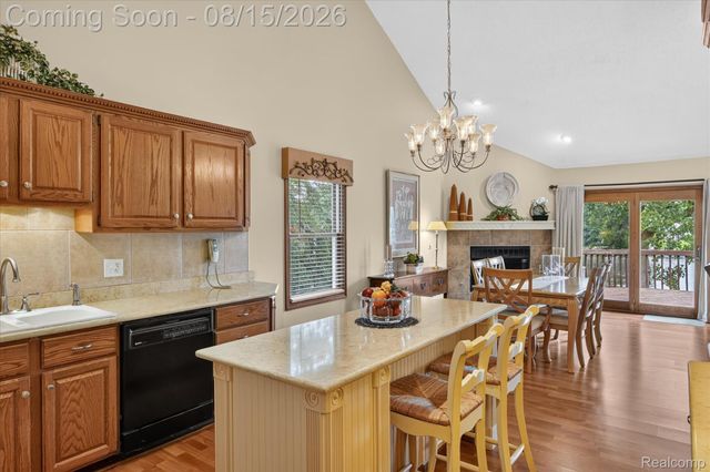 2805 Coral, Brighton Township, MI 48114