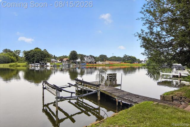 2805 Coral, Brighton Township, MI 48114
