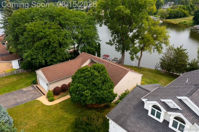 2805 Coral, Brighton Township, MI 48114