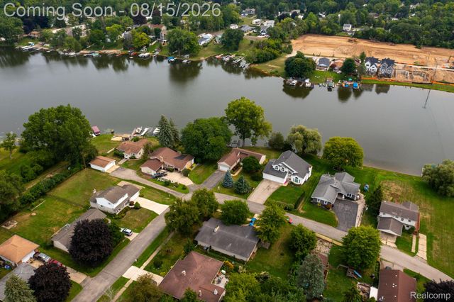 2805 Coral, Brighton Township, MI 48114