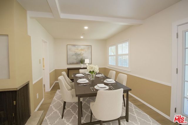 7465 N Forbes Avenue, Los Angeles, CA 91406