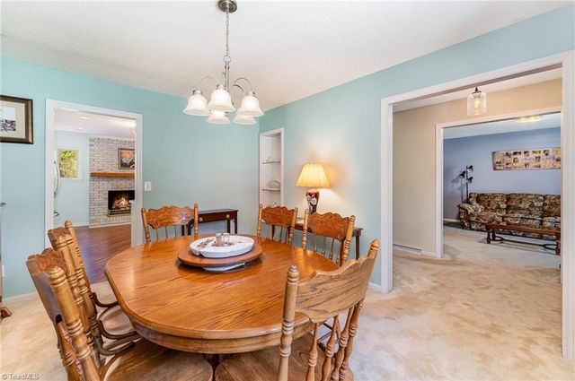 105 Cedarwood Drive, Jamestown, NC 27282