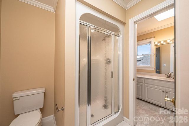 308 41st Avenue Place NW, Hickory, NC 28601