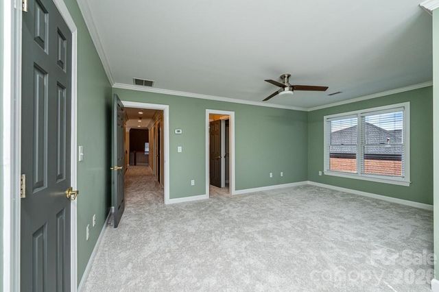 308 41st Avenue Place NW, Hickory, NC 28601