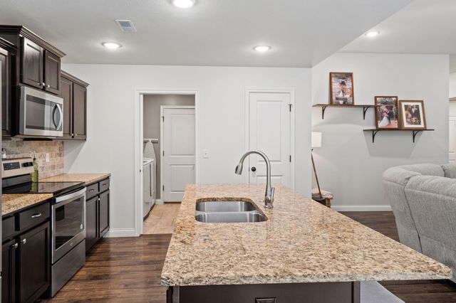 7575 S SAPLING CT, Columbia, MO 65203