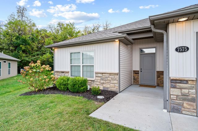 7575 S SAPLING CT, Columbia, MO 65203