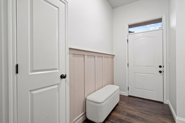 7575 S SAPLING CT, Columbia, MO 65203