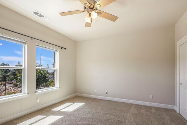 6434 Usher Dr, Valley Springs, CA 95252