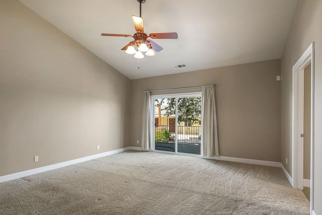 6434 Usher Dr, Valley Springs, CA 95252