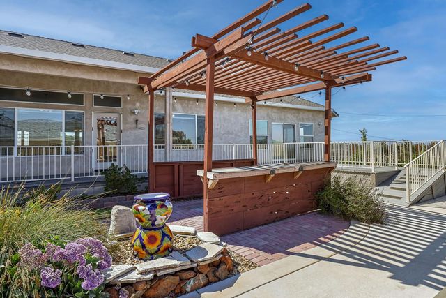 6434 Usher Dr, Valley Springs, CA 95252