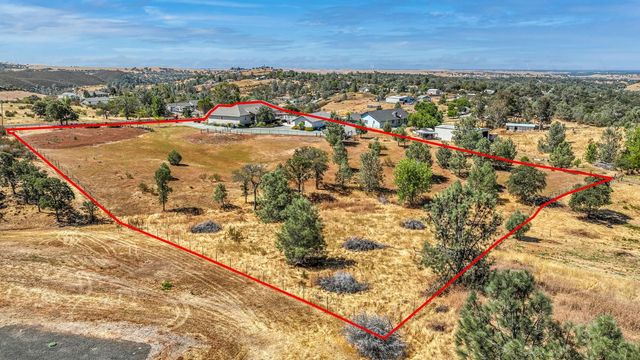 6434 Usher Dr, Valley Springs, CA 95252