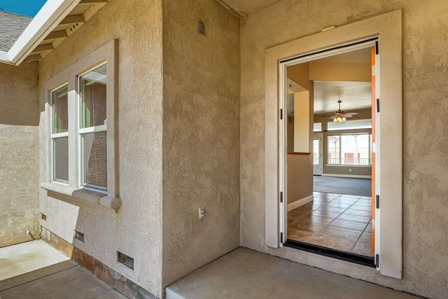 6434 Usher Dr, Valley Springs, CA 95252