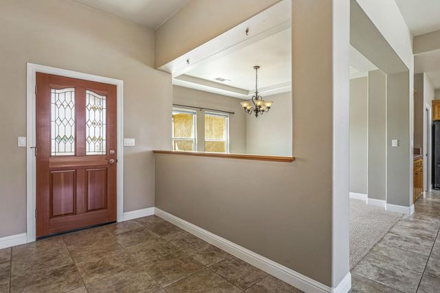 6434 Usher Dr, Valley Springs, CA 95252