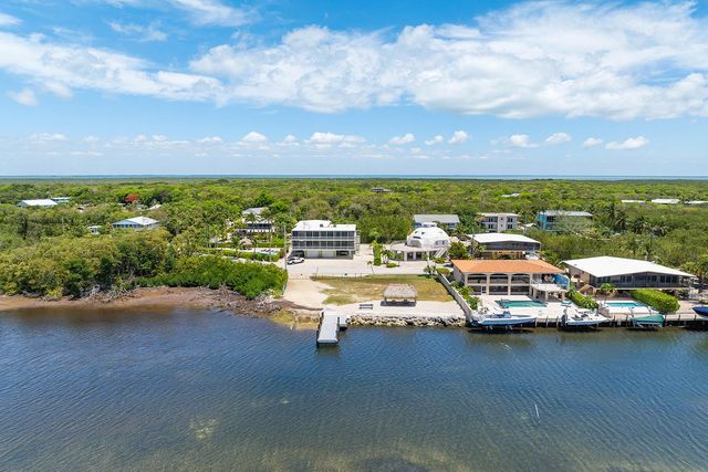 N 15 Ocean Drive, Key Largo, FL 33037
