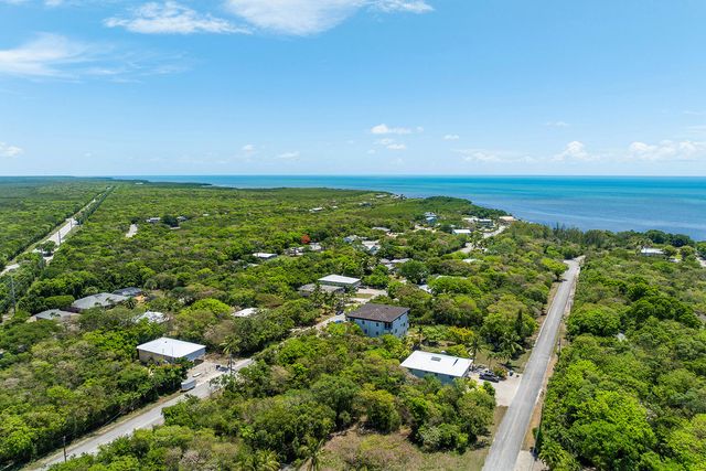 N 15 Ocean Drive, Key Largo, FL 33037