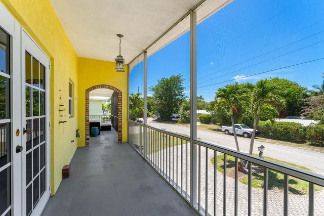 N 15 Ocean Drive, Key Largo, FL 33037