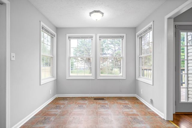 1786 Broadripple Dr, Clarksville, TN 37042