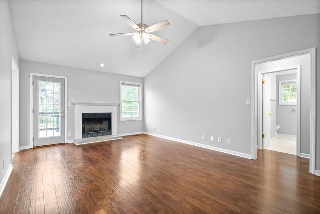 1786 Broadripple Dr, Clarksville, TN 37042