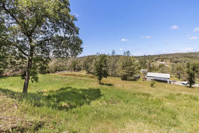 4360 Michael Ln, Auburn, CA 95602