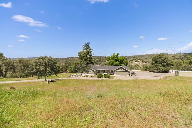 4360 Michael Ln, Auburn, CA 95602