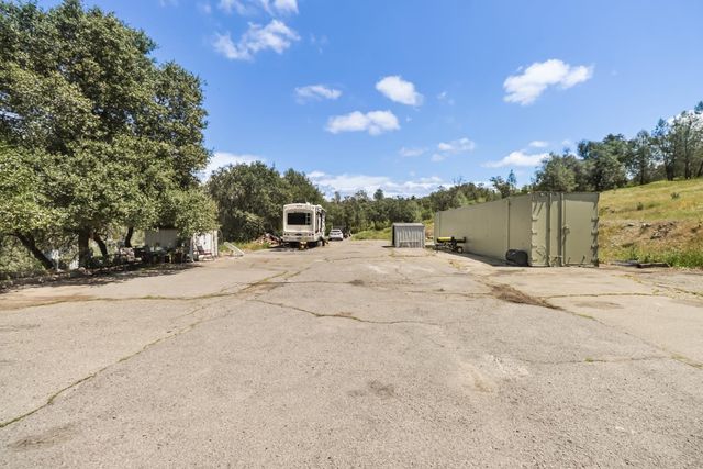 4360 Michael Ln, Auburn, CA 95602