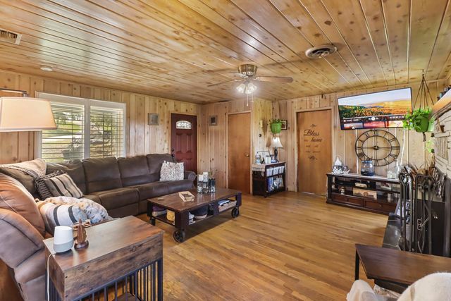 4360 Michael Ln, Auburn, CA 95602