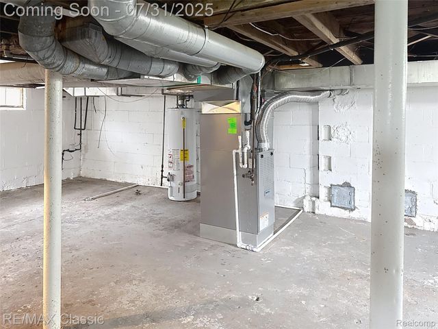 35130 June Drive, Westland, MI 48186