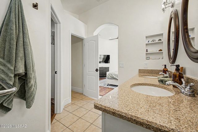 39015 S Furlong Court, Tucson, AZ 85739