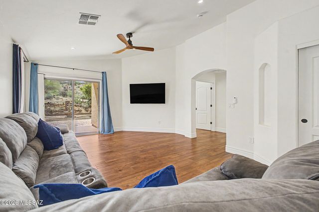 39015 S Furlong Court, Tucson, AZ 85739