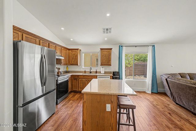 39015 S Furlong Court, Tucson, AZ 85739