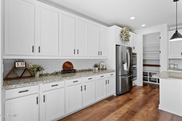 10457 E PIVITOL Avenue, Mesa, AZ 85212