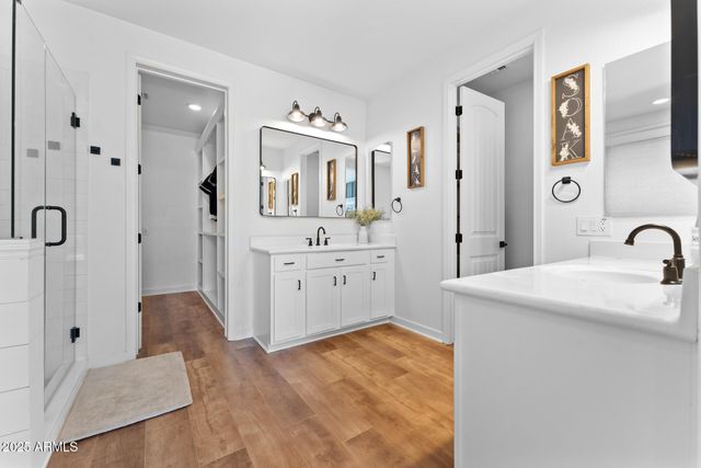 10457 E PIVITOL Avenue, Mesa, AZ 85212