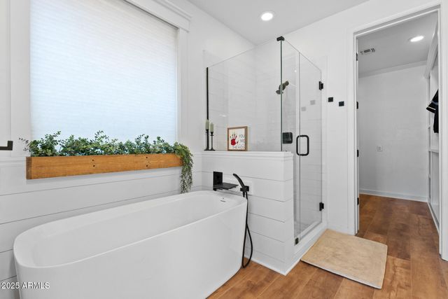 10457 E PIVITOL Avenue, Mesa, AZ 85212