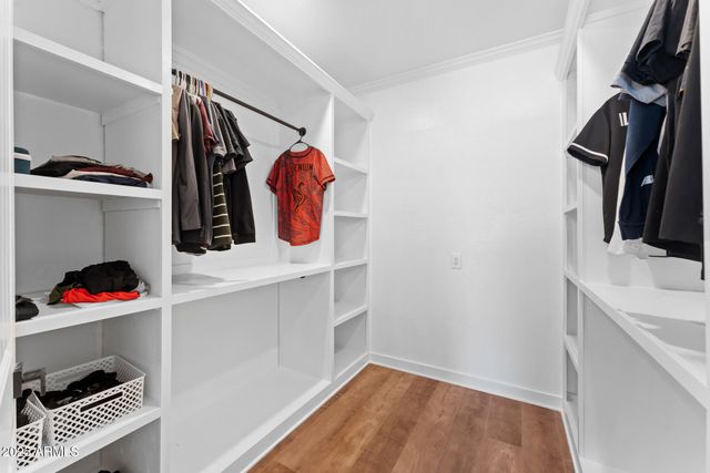 10457 E PIVITOL Avenue, Mesa, AZ 85212