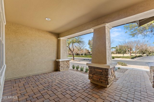 10457 E PIVITOL Avenue, Mesa, AZ 85212
