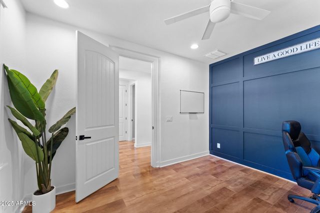 10457 E PIVITOL Avenue, Mesa, AZ 85212