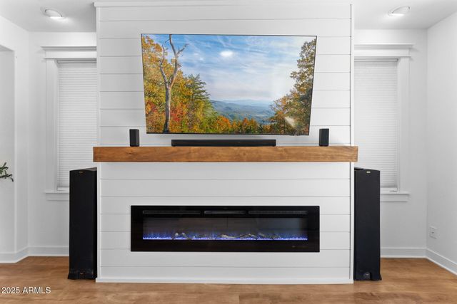 10457 E PIVITOL Avenue, Mesa, AZ 85212