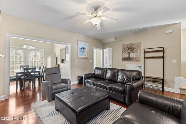 98 Mccain Lane 4, Swansboro, NC 28584