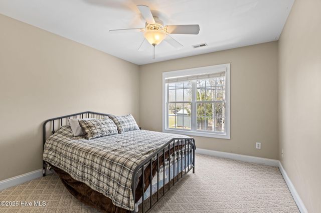 98 Mccain Lane 4, Swansboro, NC 28584