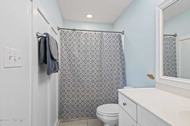 98 Mccain Lane 4, Swansboro, NC 28584