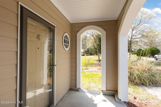 98 Mccain Lane 4, Swansboro, NC 28584