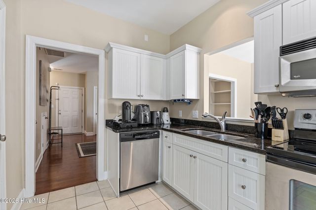 98 Mccain Lane 4, Swansboro, NC 28584