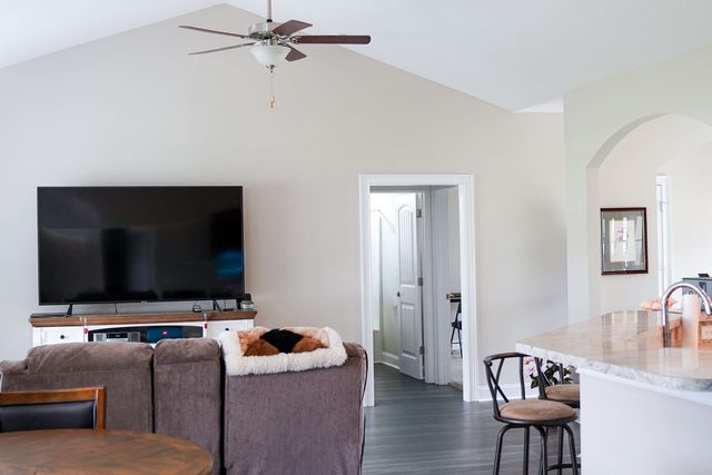 117 Baylee Circle, Galivants Ferry, SC 29544
