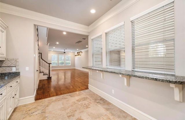 5545 Cornish Street, Houston, TX 77007