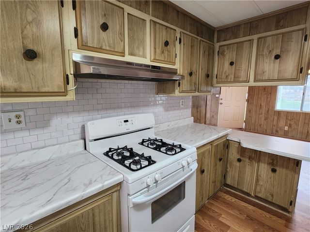 1111 West Hardy Lane B - Back, Pahrump, NV 89048