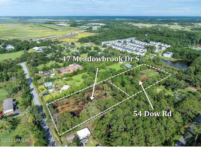 47 Meadowbrook Drive, Beaufort, SC 29907