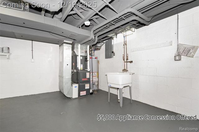 1604 15th Street, Wyandotte, MI 48192