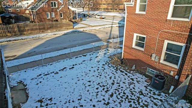 1604 15th Street, Wyandotte, MI 48192