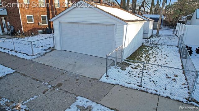 1604 15th Street, Wyandotte, MI 48192